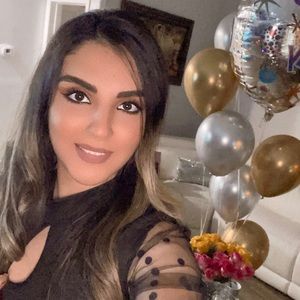 Meet your Posher, Paniz